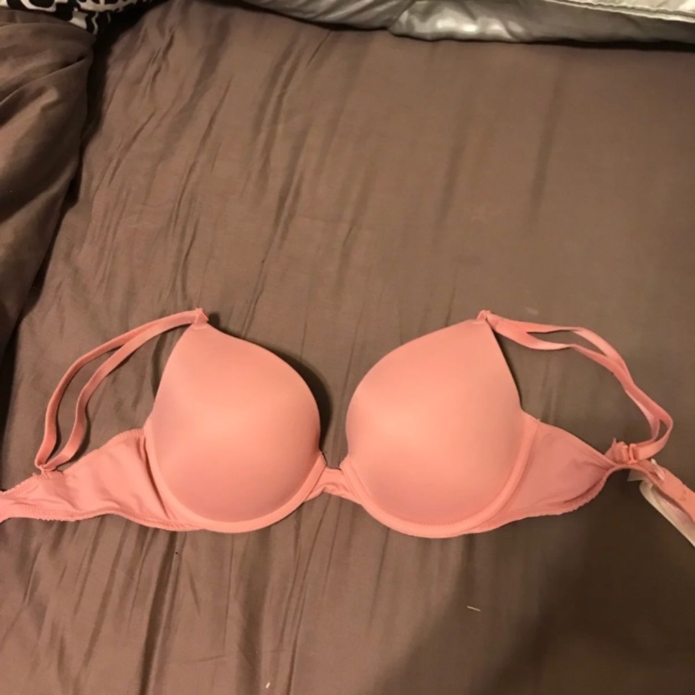Pink Bra. Size 32D